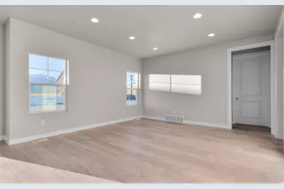 6597 N Bald, Eagle Mountain, UT 84005 - Photo 9