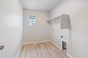 39 E Broadway Dr, Saratoga Springs, UT 84045 - Photo 13