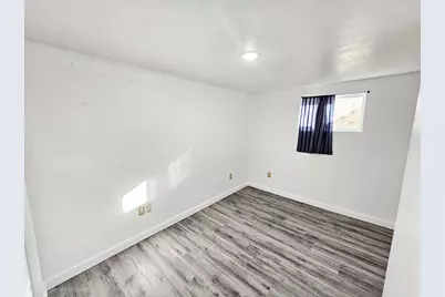 2410 W 11400 S, South Jordan, UT 84095 - Photo 15