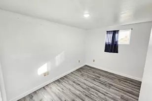 2410 W 11400 S, South Jordan, UT 84095 - Photo 15