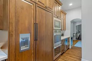 2026 E Tivoli Hills Ct, Draper, UT 84020 - Photo 13