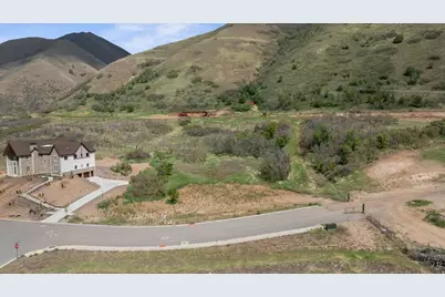 266 S Krissa St #2, Mapleton, UT 84664 - Photo 15