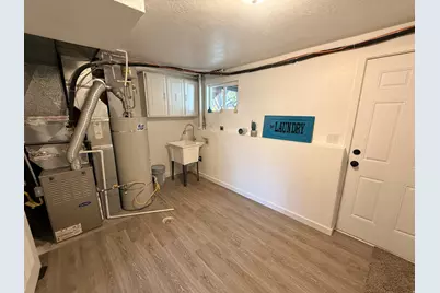 1155 W 2200 N, Layton, UT 84041 - Photo 19