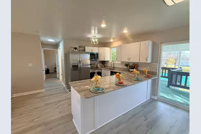 1155 W 2200 N, Layton, UT 84041 - Photo 5