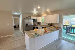 1155 W 2200 N, Layton, UT 84041 - Photo 5