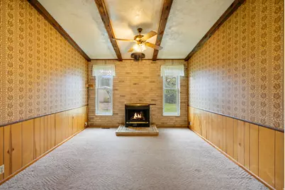 281 N Center St, Lehi, UT 84043 - Photo 17