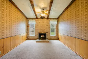 281 N Center St, Lehi, UT 84043 - Photo 17