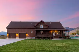 7768 E 1075 N, Huntsville, UT 84317 - Photo 3