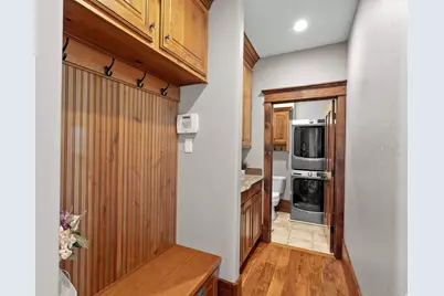 2752 S Sandalwood Cir, Saratoga Springs, UT 84045 - Photo 27