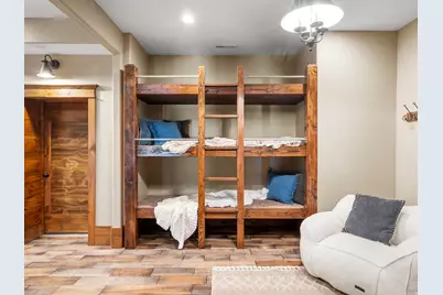 2752 S Sandalwood Cir, Saratoga Springs, UT 84045 - Photo 15