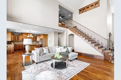 2752 S Sandalwood Cir, Saratoga Springs, UT 84045 - Photo 5