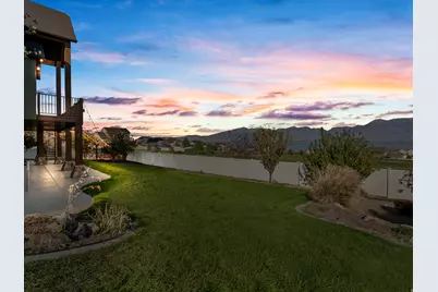2752 S Sandalwood Cir, Saratoga Springs, UT 84045 - Photo 33