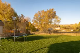 561 E 250 N, Vernal, UT 84078 - Photo 11