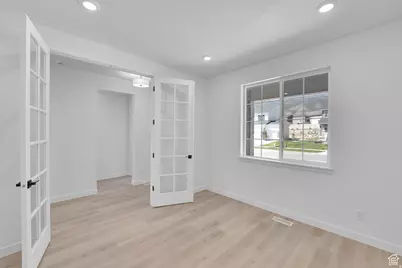 144 E Heron Hills Ave #805, Saratoga Springs, UT 84045 - Photo 5