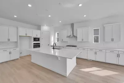 243 E Polaris Dr #106, Saratoga Springs, UT 84045 - Photo 3