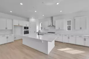 243 E Polaris Dr, Saratoga Springs, UT 84045 - Photo 3