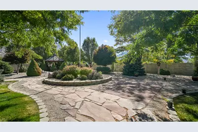 1325 W Park Meadows Dr, Mapleton, UT 84664 - Photo 37