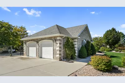 1325 W Park Meadows Dr, Mapleton, UT 84664 - Photo 21