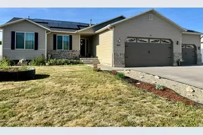 647 E 980 N, Tooele, UT 84074 - Photo 1