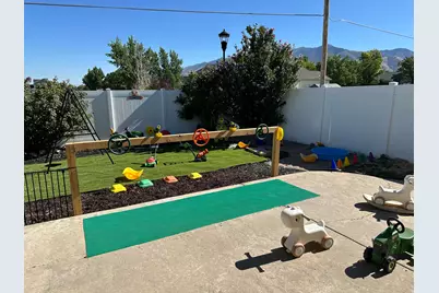 647 E 980 N, Tooele, UT 84074 - Photo 13