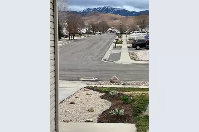 647 E 980 N, Tooele, UT 84074 - Photo 11