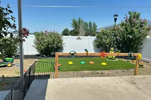 647 E 980 N, Tooele, UT 84074 - Photo 3