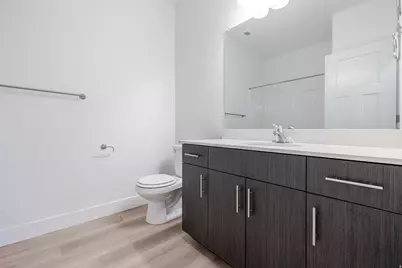 4661 S Poplar Way #R303, Mapleton, UT 84664 - Photo 7
