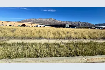 2750 N Parkland Blvd #16, Pleasant View, UT 84404 - Photo 3