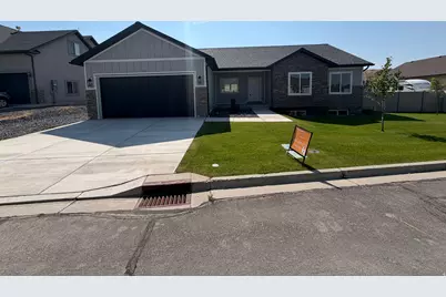 1186 Vista Ridge Dr, Santaquin, UT 84655 - Photo 1