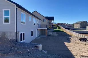 1186 Vista Ridge Dr, Santaquin, UT 84655 - Photo 13