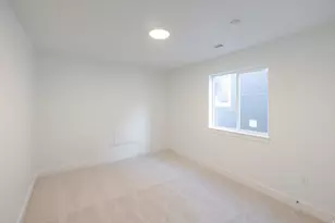 2711 N Blue Dawn Ln, Saratoga Springs, UT 84045 - Photo 19