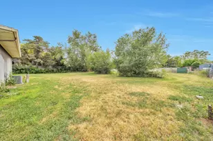 9294 S 2700 W, West Jordan, UT 84088 - Photo 23