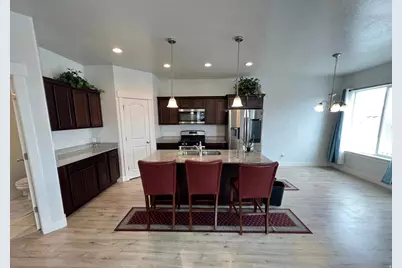 16371 S Piston Ln #214, Bluffdale, UT 84065 - Photo 5