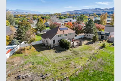 4056 W Muley Ct, Bluffdale, UT 84065 - Photo 39