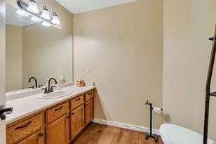 4056 W Muley Ct, Bluffdale, UT 84065 - Photo 31