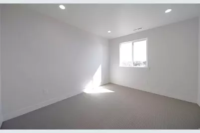 695 W Hidden Farm Dr, Farmington, UT 84025 - Photo 37