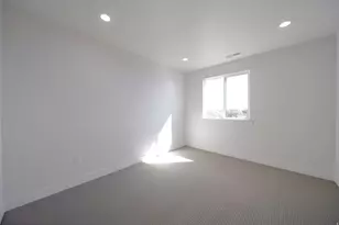 695 W Hidden Farm Dr, Farmington, UT 84025 - Photo 37