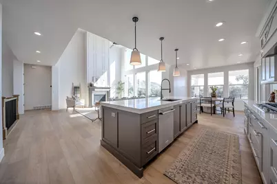 695 W Hidden Farm Dr, Farmington, UT 84025 - Photo 25