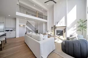 695 W Hidden Farm Dr, Farmington, UT 84025 - Photo 17