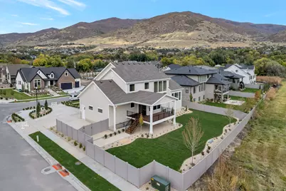 695 W Hidden Farm Dr, Farmington, UT 84025 - Photo 9