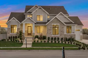 695 W Hidden Farm Dr, Farmington, UT 84025 - Photo 1