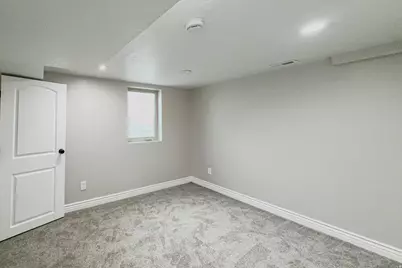 8696 W Helen Dr S, Magna, UT 84044 - Photo 25