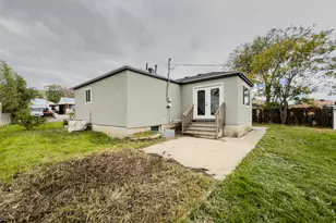 8696 W Helen Dr S, Magna, UT 84044 - Photo 5