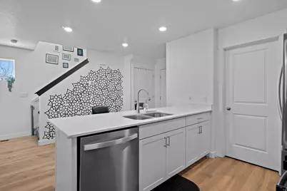 3929 W Orinda Dr, Lehi, UT 84048 - Photo 9