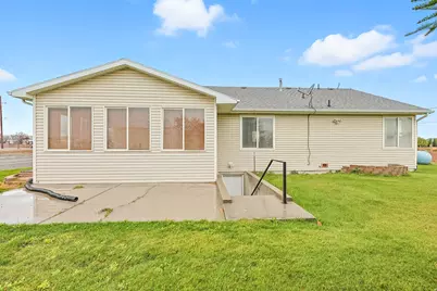 403 S Worthington St, Grantsville, UT 84029 - Photo 21