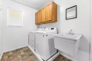 403 S Worthington St, Grantsville, UT 84029 - Photo 23