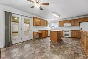 403 S Worthington St, Grantsville, UT 84029 - Photo 3