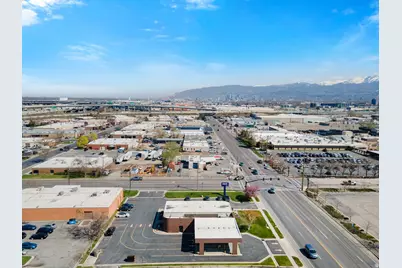 2714 S 300 W, Salt Lake City, UT 84115 - Photo 17