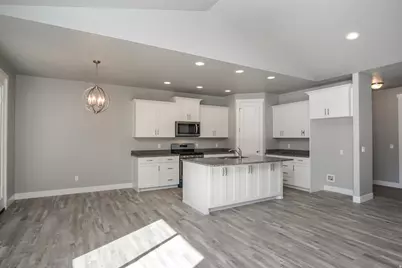 3263 W 850 N, Layton, UT 84041 - Photo 7