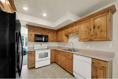 5601 S 4015 W, Taylorsville, UT 84118 - Photo 7